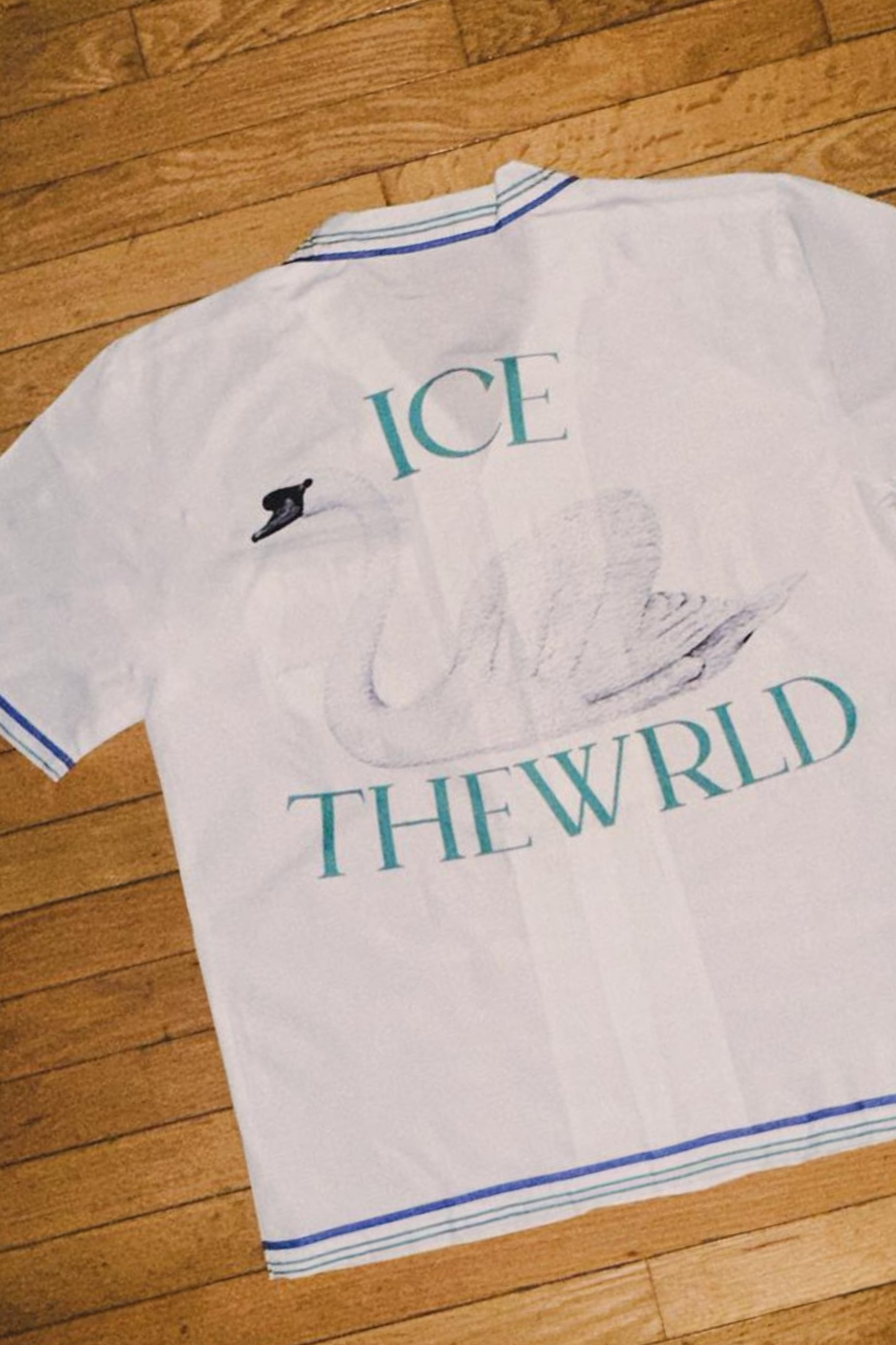 Icethewrld swan silk shirt